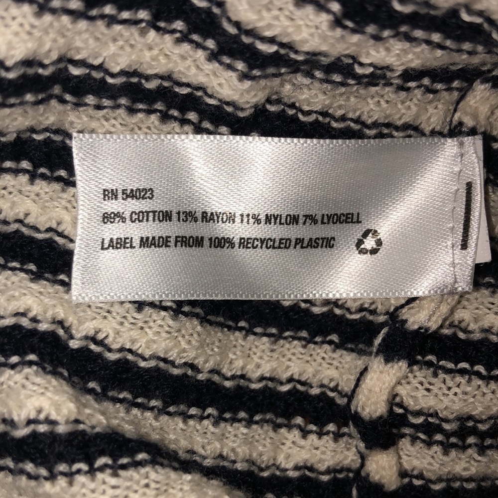 Gap Blue/Tan Sweater Small - Picture 6 of 6